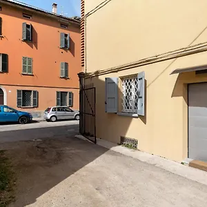 modern-studio-in-borgo-panigale-by-wonderful-italy.emilia-romagnahotels.net/